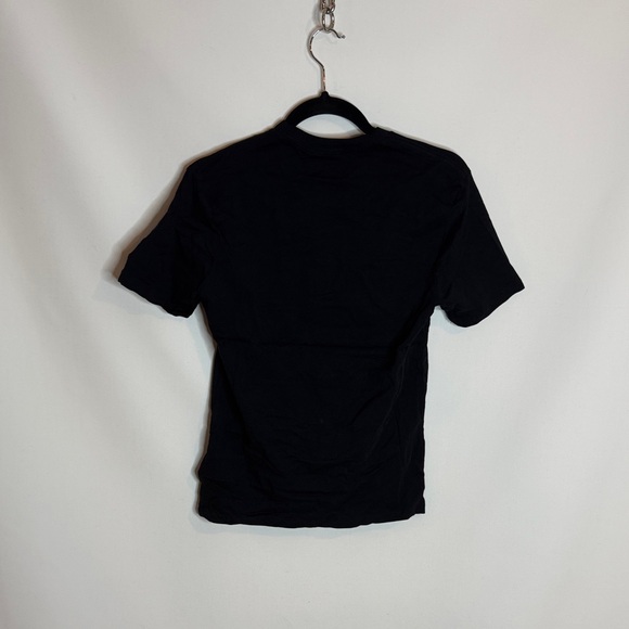 Guess Black Logo T-Shirt - Picture 3 of 3